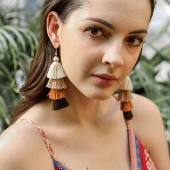 Multiple Layers Bohemian Colorful Tassel - Picture 5 of 9